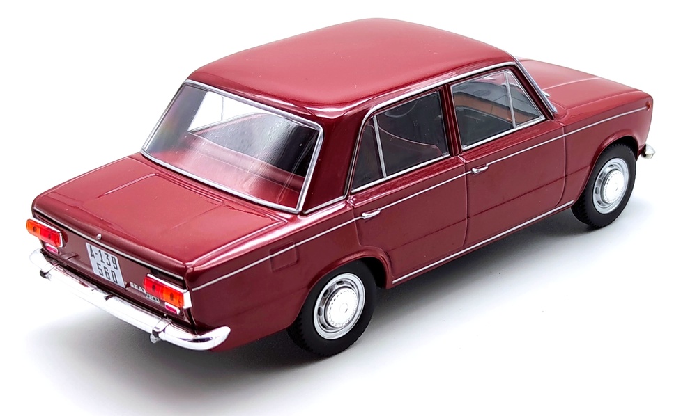 Seat 124 L (1969) Salvat 1/24 