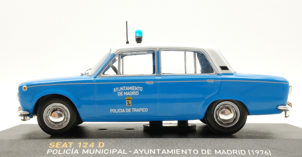 Seat 124D 