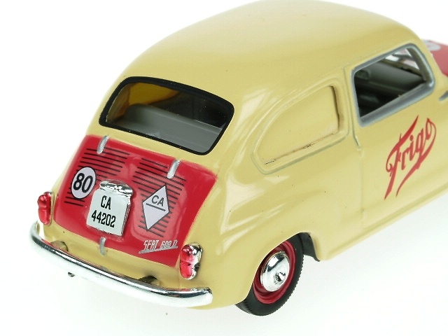 Seat 600 Comercial Frigo (1965) Salvat Solido 1/43 