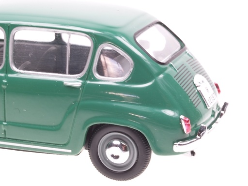 Seat 800 (1964) Solido 20998 1/43 