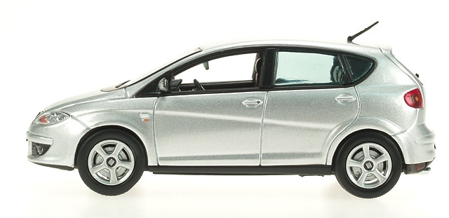 Seat Altea (2004) Ixo 1/43 