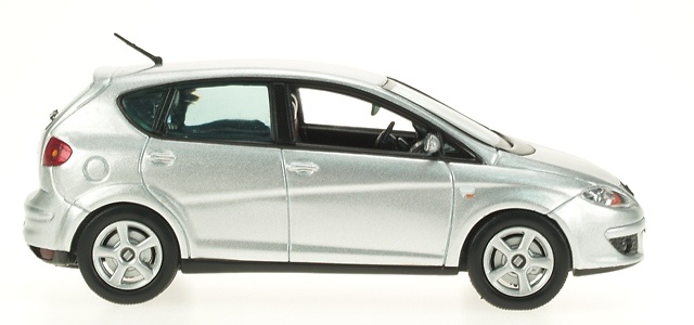 Seat Altea (2004) Ixo 1/43 