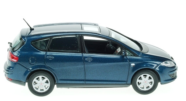 Seat Altea XL (2006) Ixo 1/43 
