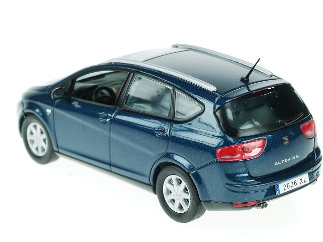 Seat Altea XL (2006) Ixo 1/43 