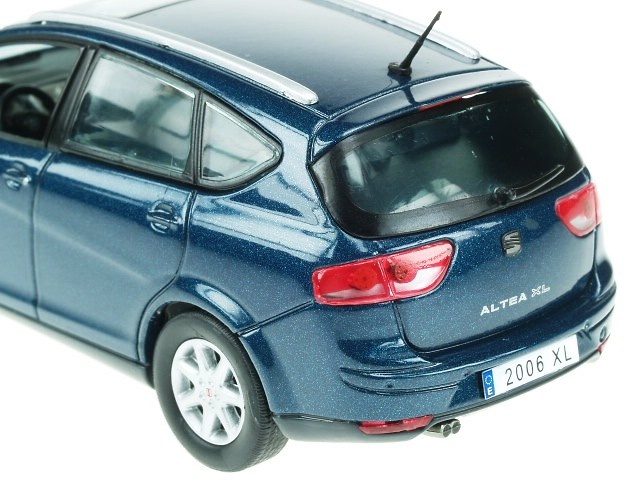 Seat Altea XL (2006) Ixo 1/43 