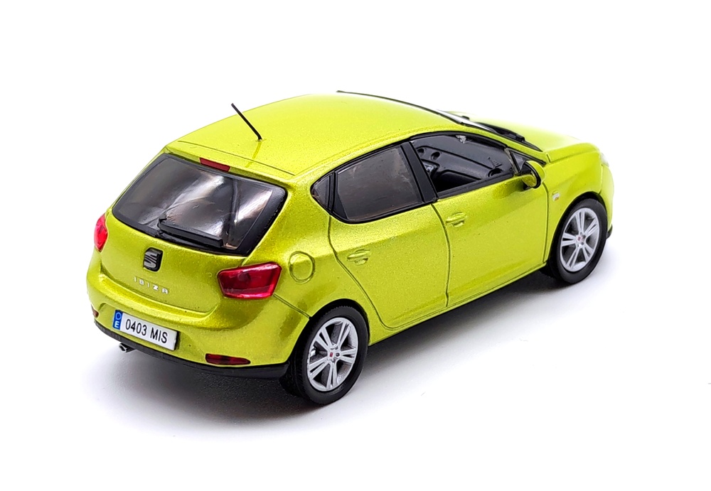Seat Ibiza 5p. Serie IV (2008) Ixo 1/43 