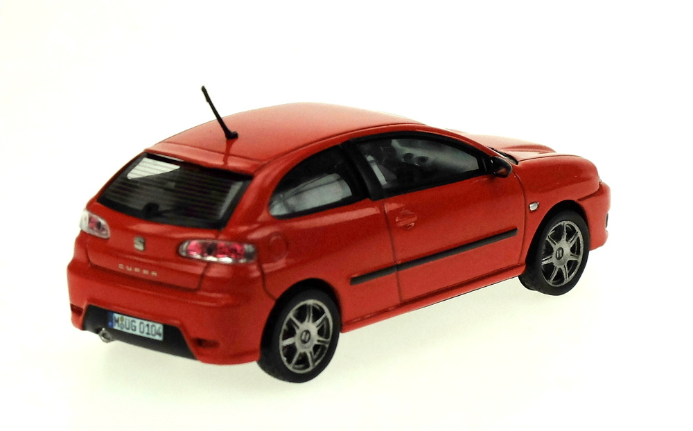 Seat Ibiza Cupra Tdi (2006) White Box WB218 1:43 