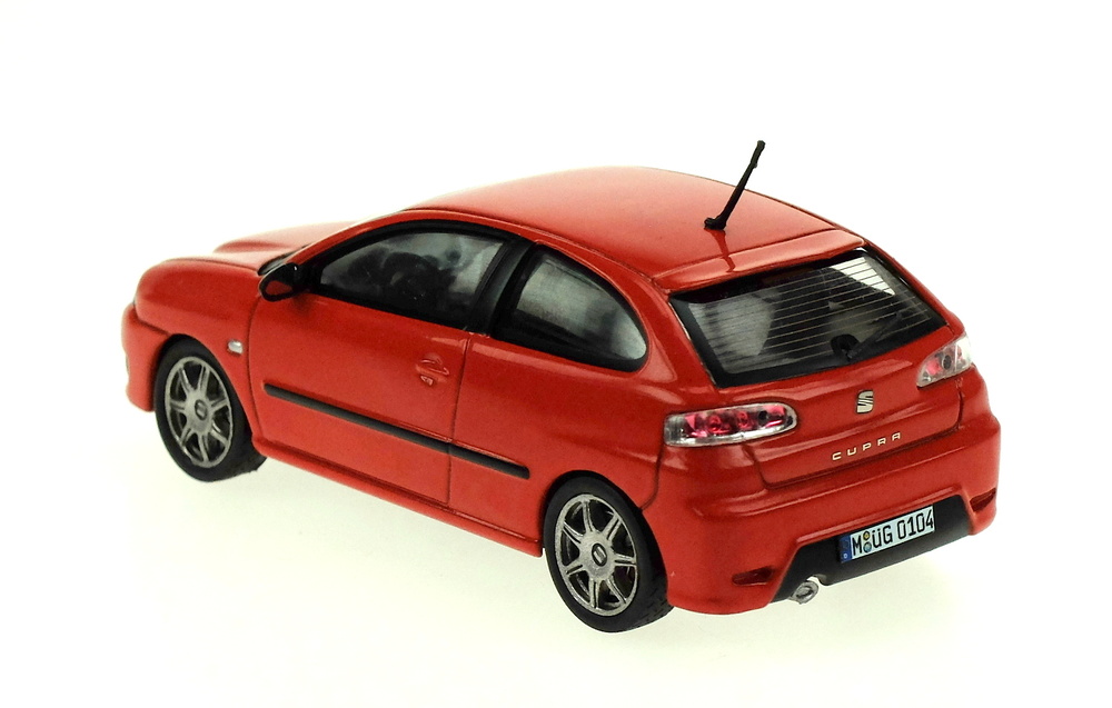 Seat Ibiza Cupra Tdi (2006) White Box WB218 1:43 