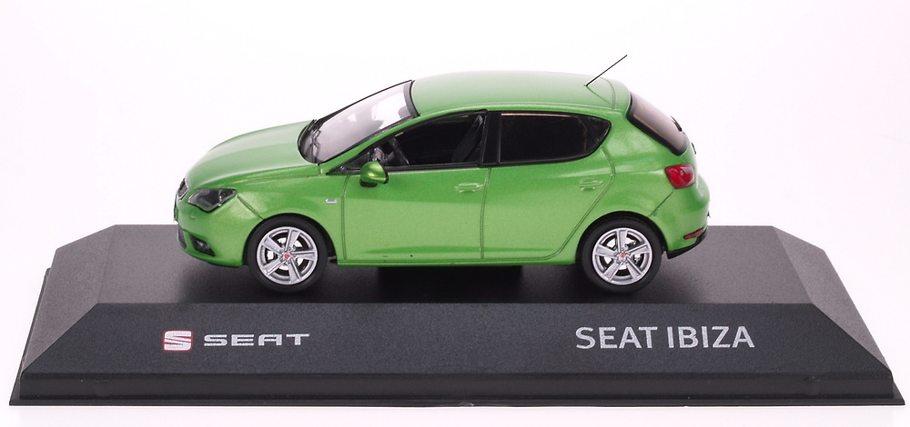 Seat Ibiza Restiling 5 p. Seat Ibiza Restiling 5 p. (2012) AF 1:43 Verde Lima