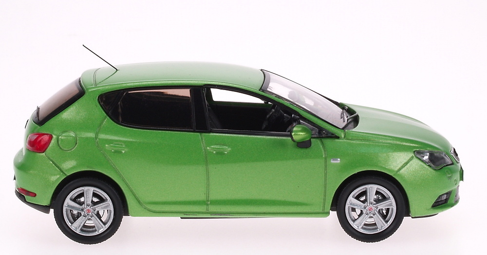 Seat Ibiza Restiling 5 p. Seat Ibiza Restiling 5 p. (2012) AF 1:43 Verde Lima