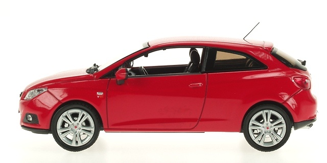 Seat Ibiza SC Serie 4 3p. (2008) Ixo 1/43 Rojo 