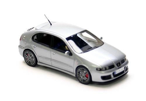 Seat Leon Cupra R Serie 1 (2003) Neo 43818 1/43 