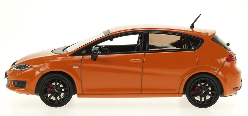 Seat Leon Cupra R Serie 2 (2009) AF 1/43 Naranja Metalizado 