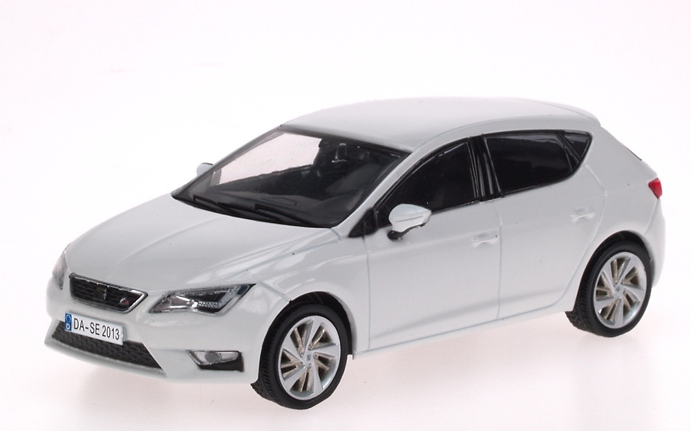 Seat Leon FR Serie 3 (2012) Seat Leon FR Serie 3 (2012) AF 1:43 Color Blanco