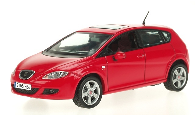 Ixo Seat Leon Seat Leon (2005) Ixo 1:43 color rojo