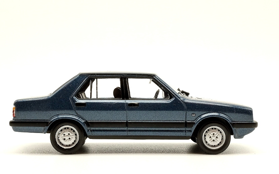 Seat Malaga GLX (1986) Altaya NQ8018 1/43 