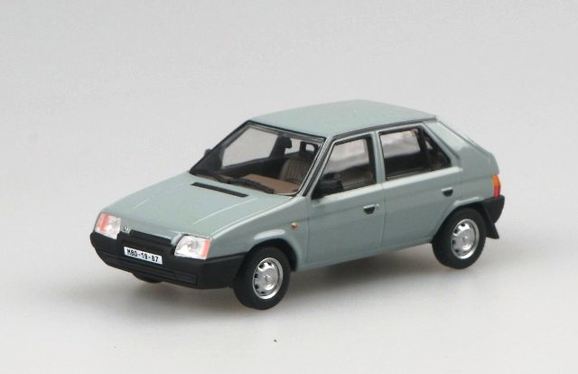 Skoda Favorit 136L (1987) Abrex 1/43 Azul Rock 
