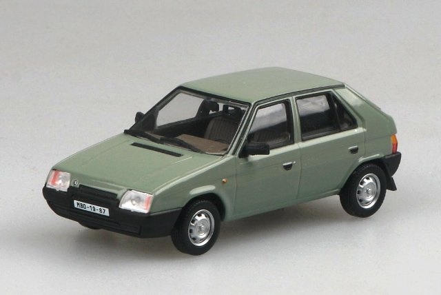 Skoda Favorit 136L (1987) Abrex 1/43 Verde Poplar 