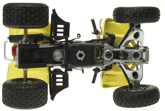 Suzuki LTZ 400 Quad Solido 1/18 