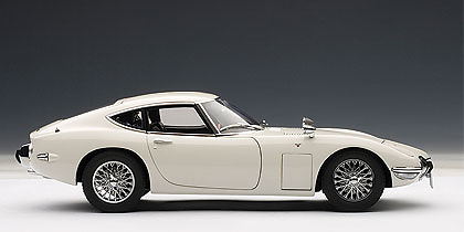 Toyota 2000 GT Coupé (1967) Autoart 78444 1/18 Toyota 2000 GT Coupé (1967) Autoart 1:18 color blanco