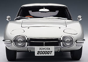 Toyota 2000 GT Coupé (1967) Autoart 78748 1:18 
