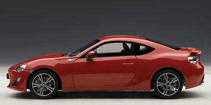 Toyota GT86 (2012) Autoart 78774 1:18 