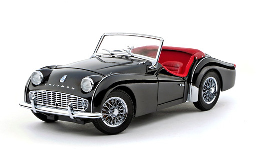 Triumph TR3A (1957) Kyosho 08032 1/18 
