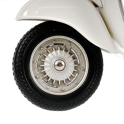 Vespa 125 Primavera (1972) Minichamps 122129660 1/12 