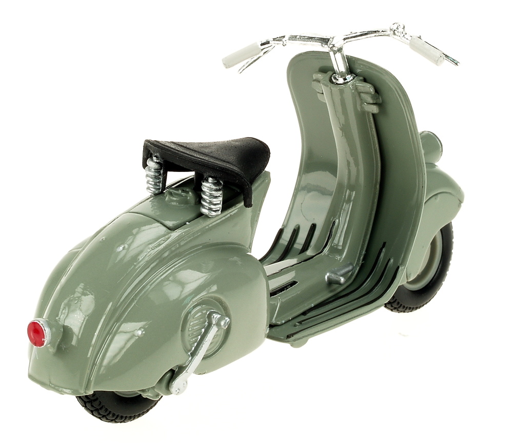 Vespa 98 (1946) Fabbri 1/18 