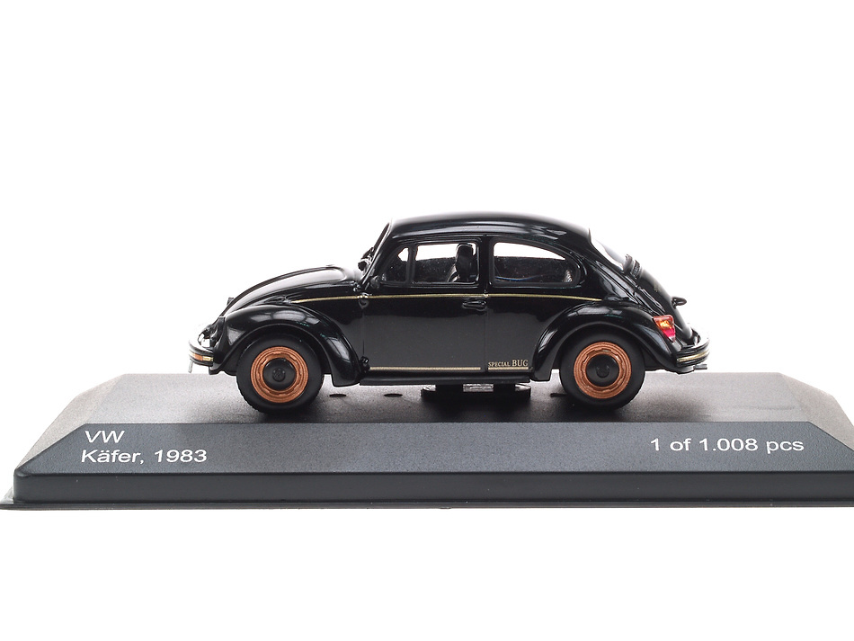 Volkswagen Escarabajo (1983) White Box 036 1:43 