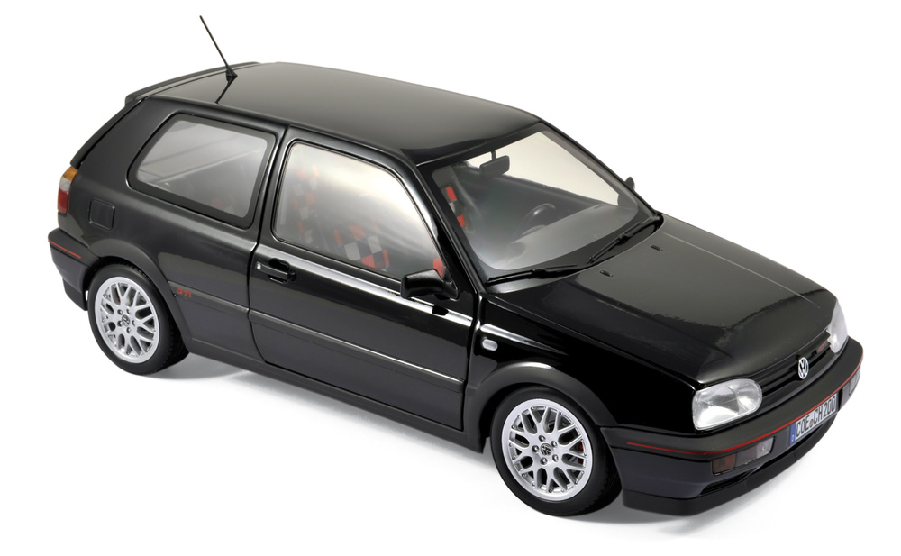 Volkswagen Golf GTi Serie 3 (1996) Norev 188415 1:18 