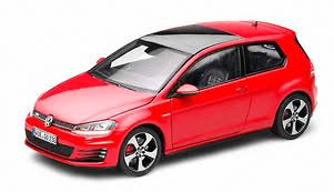 Volkswagen Golf GTi Serie VII (2014) Norev 1:18 