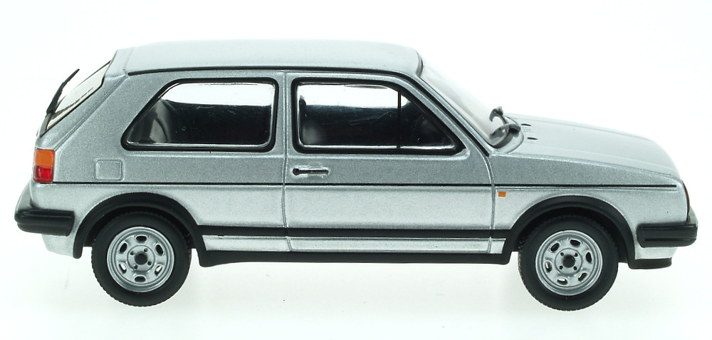 Volkswagen Golf GTi serie II (1985) White Box 151696 1/43 Volkswagen Golf GTi serie II (1985) White Box 1/43
