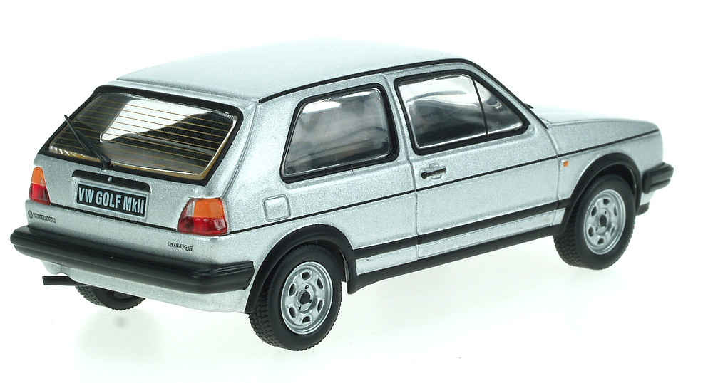 Volkswagen Golf GTi serie II (1985) White Box 151696 1/43 Volkswagen Golf GTi serie II (1985) White Box 1/43