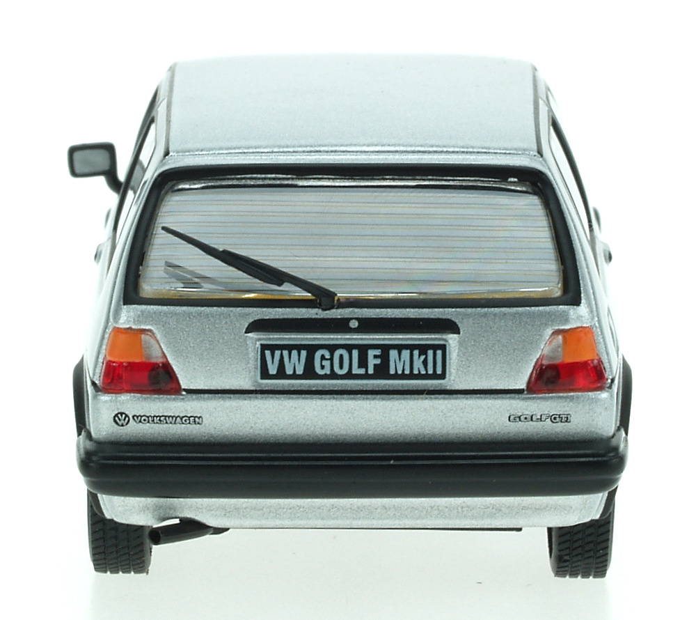 Volkswagen Golf GTi serie II (1985) White Box 151696 1/43 Volkswagen Golf GTi serie II (1985) White Box 1/43