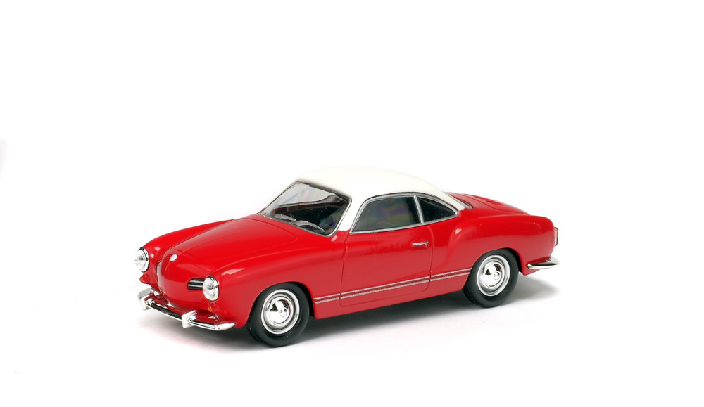 Volkswagen Karmann Ghia (1968) Solido S6400500 1/64 