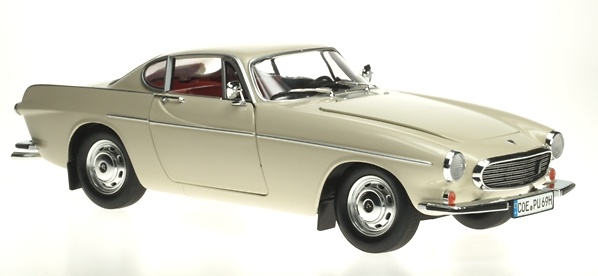 Volvo P1800S (1967) Revell 08894 1/18 