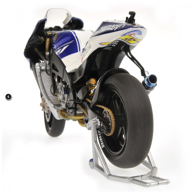 Yamaha YZR-M1 nº 46 Valentino Rossi MotoGP (2010) Minichamps 122103046 1/12 