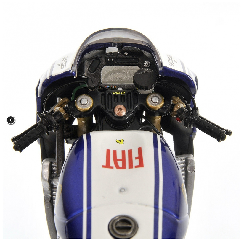 Yamaha YZR-M1 nº 46 Valentino Rossi MotoGP (2010) Minichamps 122103046 1/12 