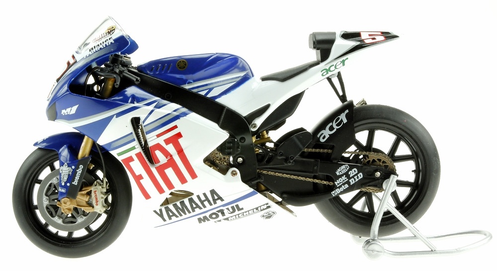 Yamaha YZR-M1 nº 5 Colin Edwards (2007) Altaya MC19 1/12 