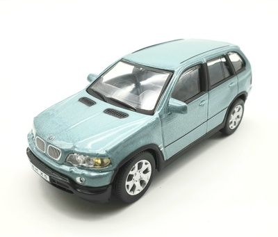 BMW X5 -E53- (2000) Cararama 1/43