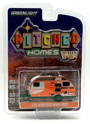 Caravana Winnebago Winnie Drop (2016) Green Machine 1/64