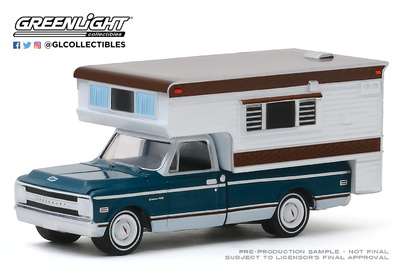 Chevrolet C10 Cheyenne Camper(1969) Greenlight 1/64