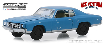 Chevrolet Montecarlo (1972) "Ace Ventura - Pet Detective" (1994) Greenlight 1/64