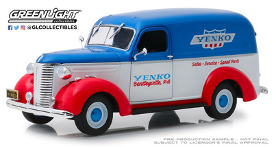 Chevrolet Panel Truck "Yenko Sales and Service" (1939) Greenlight 1/24