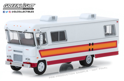 Condor II RV Autocaravana (1972) Greenlight 1/64