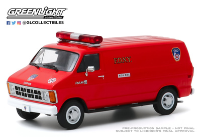 Dodge Ram B250 Bomberos de Nueva York "FDNY" (1983) Greenlight 1/43