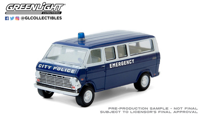 Ford Club Wagon "Policía" (1969) Greenlight 1/64