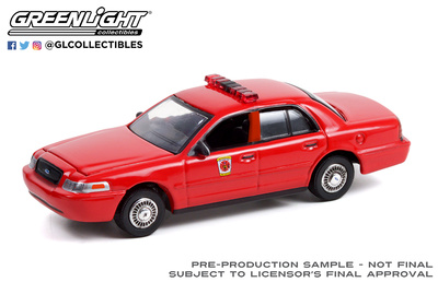 Ford Crown Victoria Interceptor - Bomberos de Baltimore (2001) Greenlight 1/64