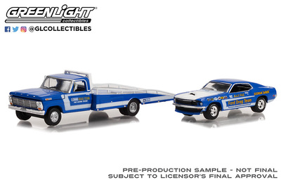 Ford F-350 plataforma con Ford Mustang 69' (Ford Drag Team) Greenlight 1/64